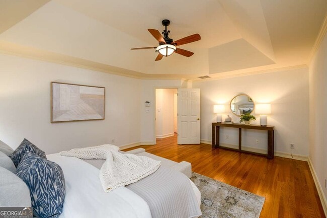Building Photo - 1560 Oak Park Cove