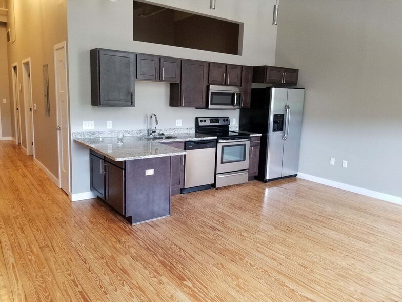 Building Photo - Commonwealth Landing Lofts