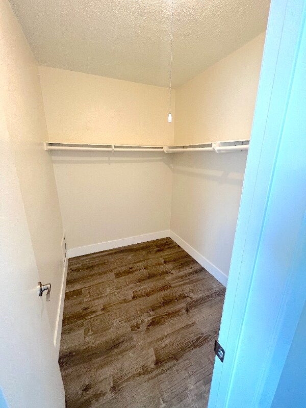 Building Photo - 146 S Princeton Ave