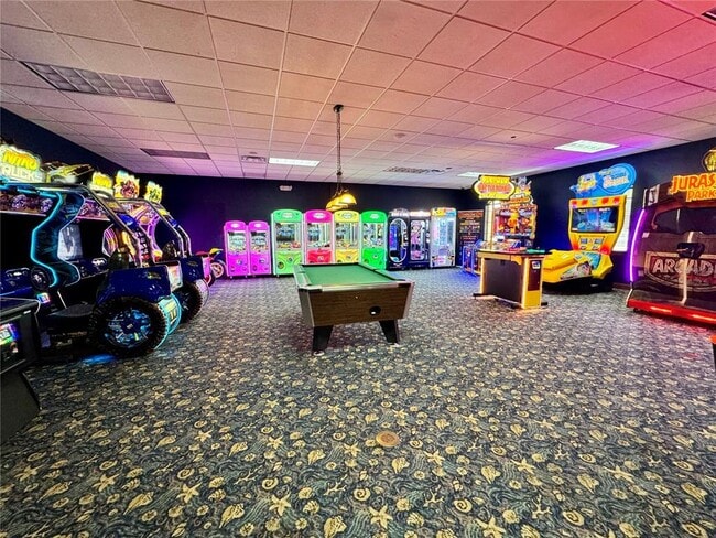 Building Photo - 8977 Coco Palm Rd