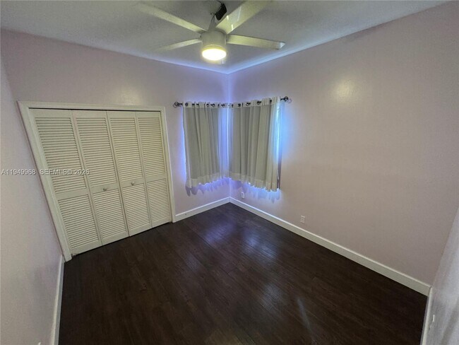 Building Photo - 20478 Vía Marisa