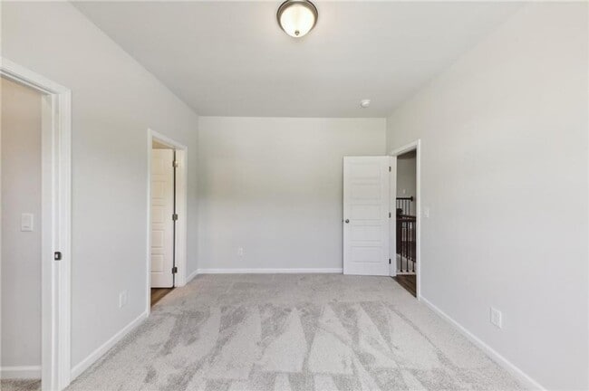 Building Photo - Welcome to Overlook at Marina Bay: Luxury and Comfort Combined