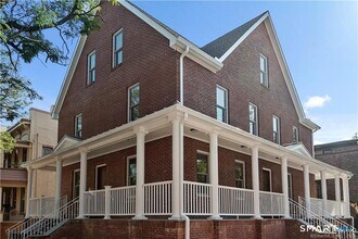 Building Photo - 109 Olive St
