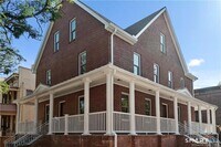 Building Photo - 109 Olive St