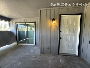 Building Photo - 398 Grant Way
