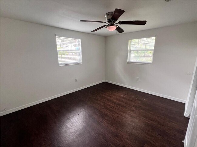 Building Photo - 5648 Golden Nugget Dr