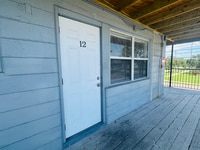 Building Photo - 680 22nd Ave S