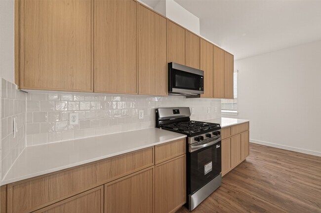 Building Photo - 3554 Shearwater St