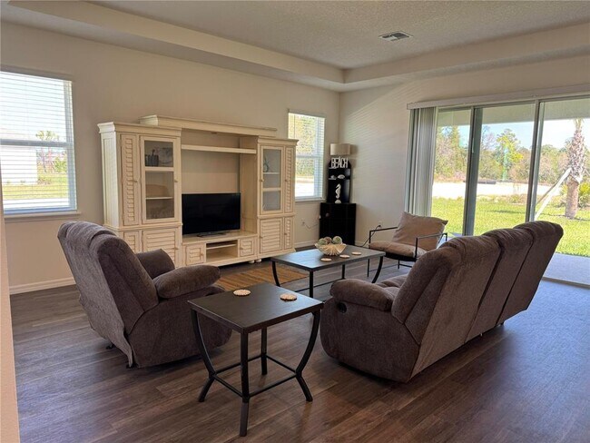 Building Photo - 3321 Arch Ave