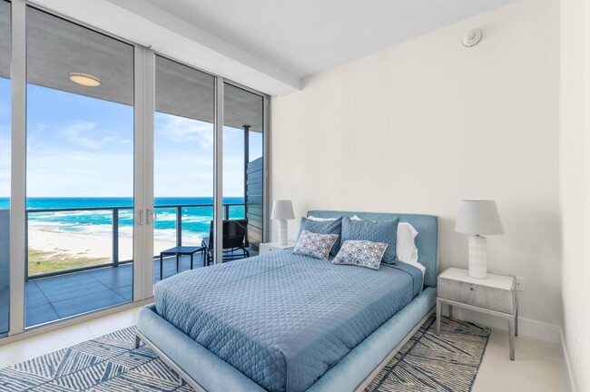 Building Photo - 3100 N Ocean Dr