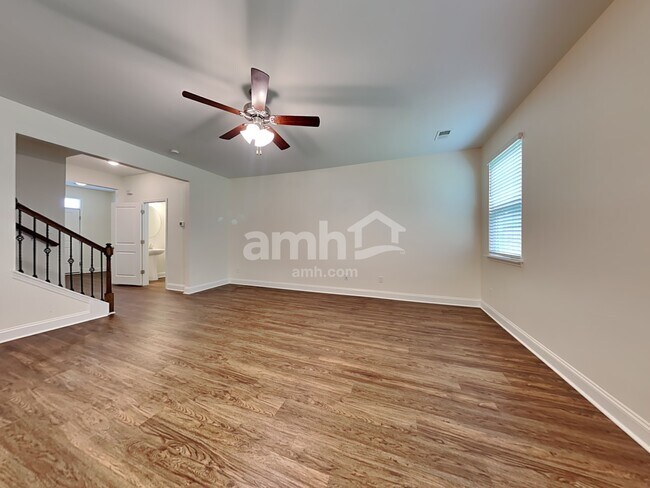 Building Photo - 445 Brookgreen Dr