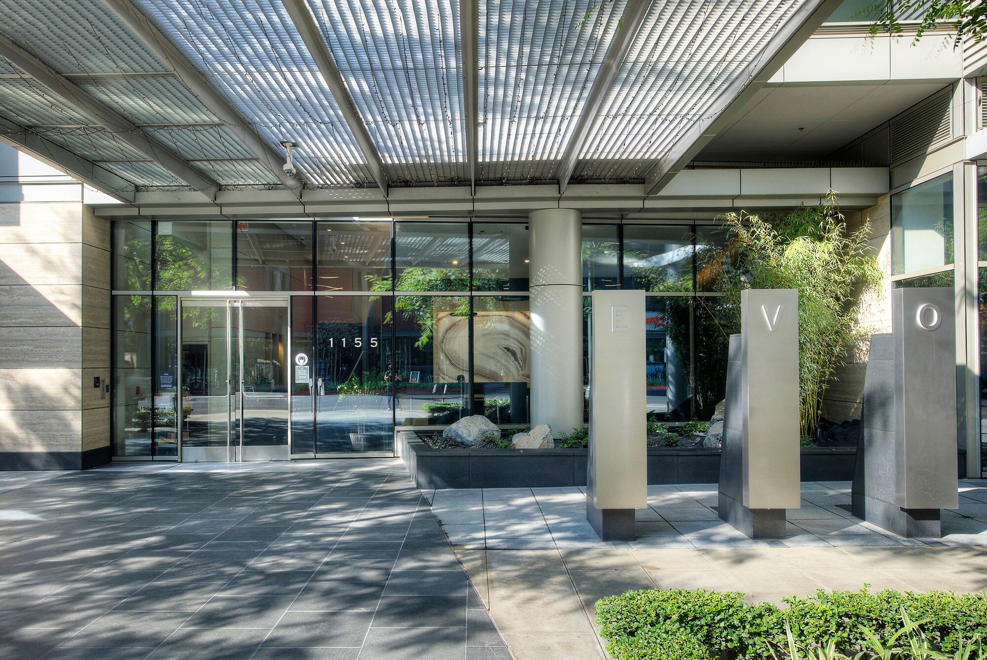 Building Photo - 1155 S Grand Ave