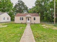 Building Photo - 2601 Houston Ave