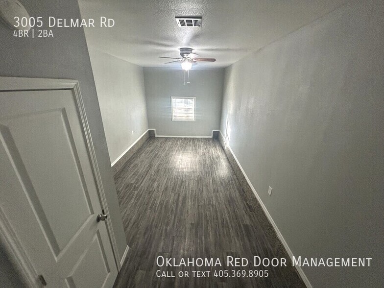 Building Photo - 3005 Delmar Rd