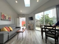 Building Photo - 476 Fiesta Dr
