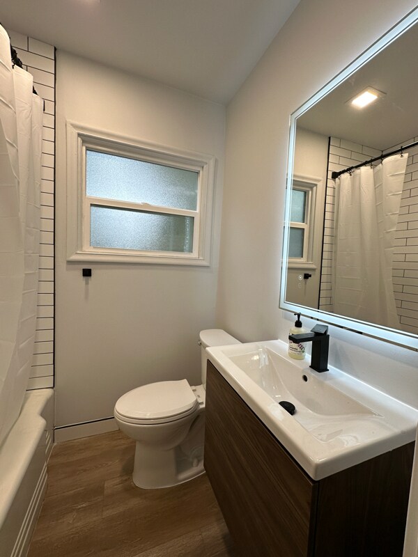 Building Photo - 2030 S 400 E