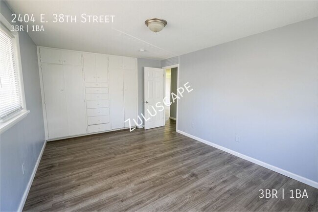 Building Photo - 2404 E 38th St