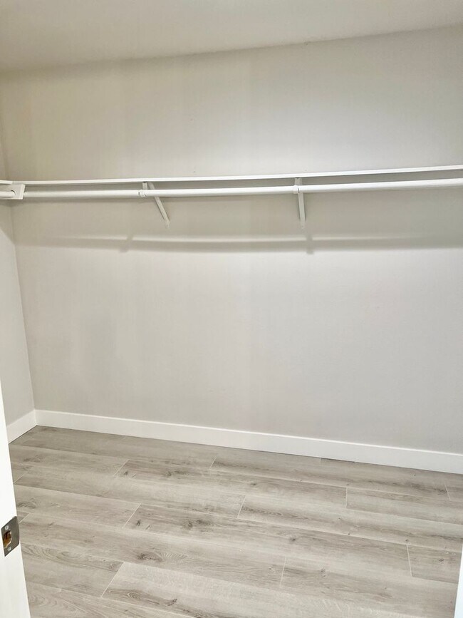 Building Photo - Nicely Remodeled 2 Story Home