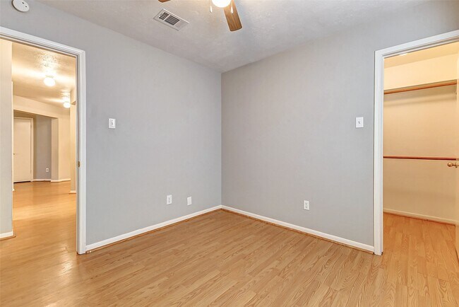 Building Photo - 23922 Spring Dane Dr