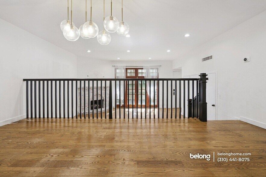 Building Photo - 6509 Kester Ave