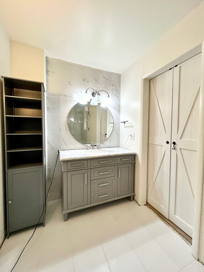 Master Bathroom Vanity - 3268 S Oneida Way