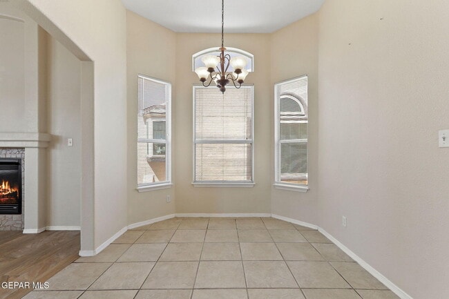 Building Photo - 2029 Sun Chariot St