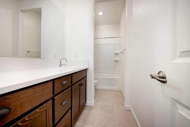 Building Photo - 4798 Tilly Dr