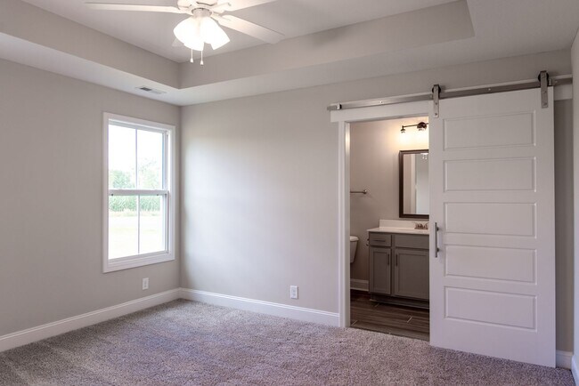 Building Photo - 504 Ayden Ln