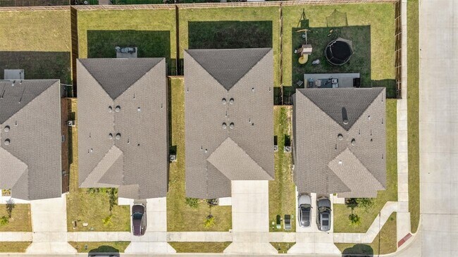 Building Photo - 10357 Rosegreen Ln