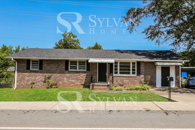 Building Photo - 218 Lily St