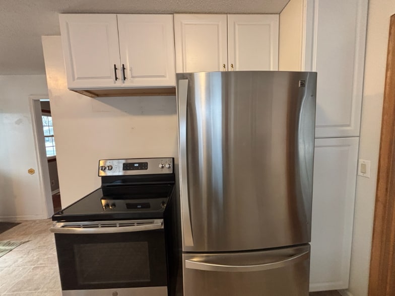 Building Photo - 8471 Hilo Ln S