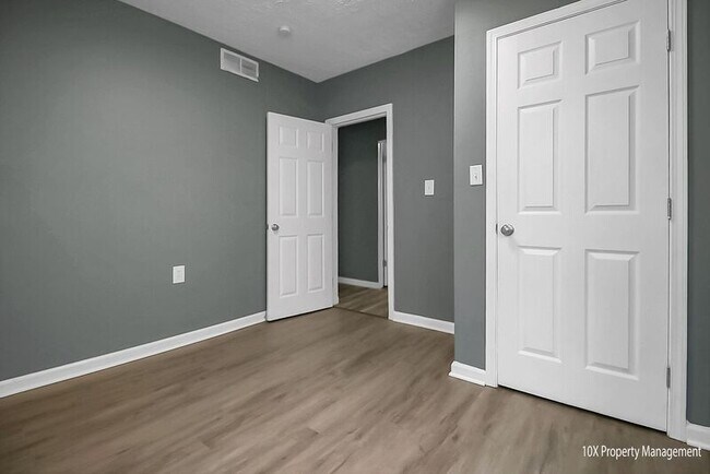 Building Photo - 2918 Azelda Street