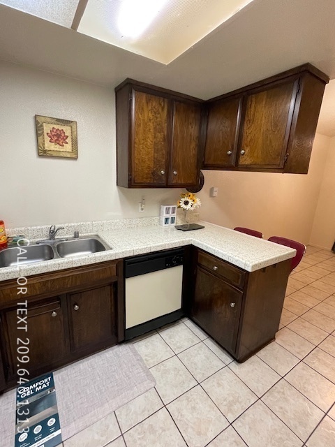 Building Photo - 2928 Whittier Ct