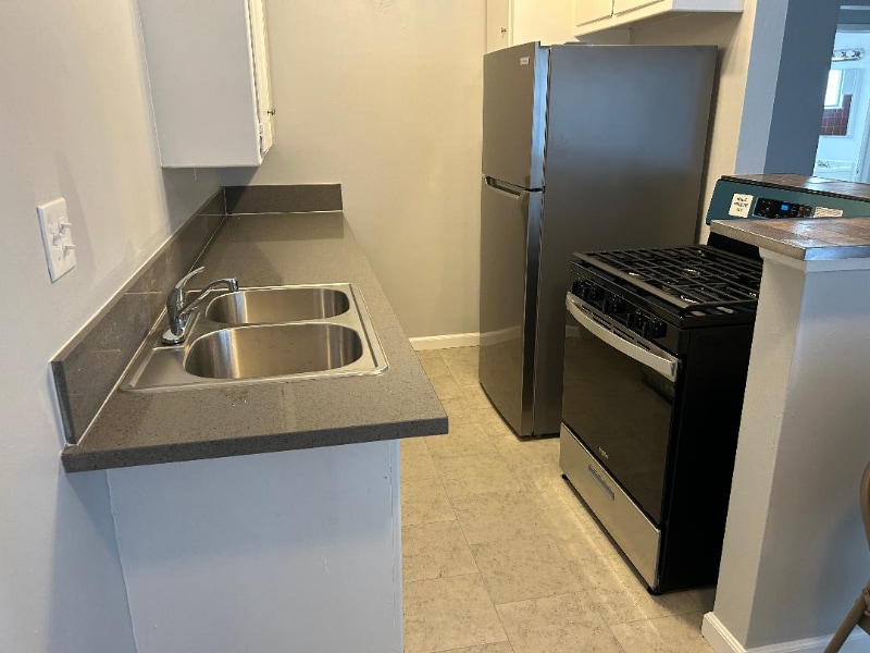 Building Photo - 2621 W Ramona Rd