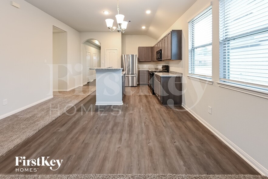 Building Photo - 11012 Patriot Ct
