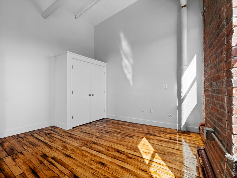 Building Photo - 791 Tremont St