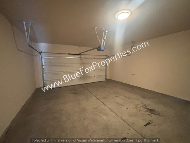 Building Photo - 7846 S Hidden Places Loop