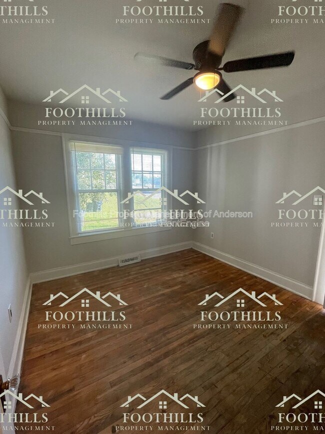 Building Photo - 509 N Fant St