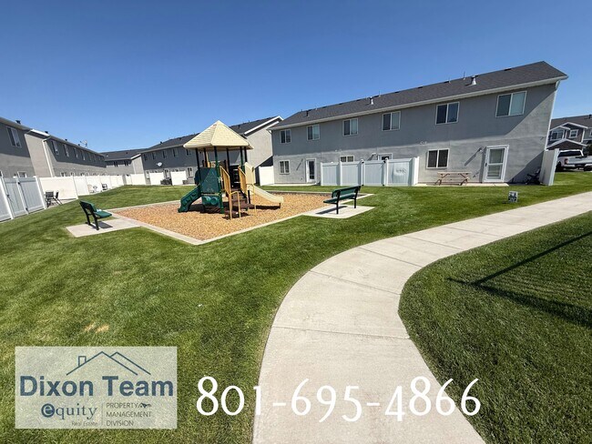 Building Photo - 2390 S Knights Way