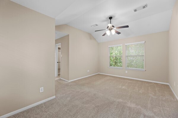 Building Photo - 33 Stone Creek Pl