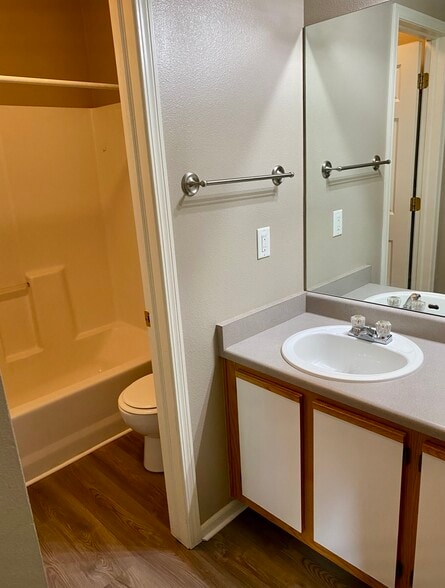 Second bathroom - 2226 W Elizabeth St