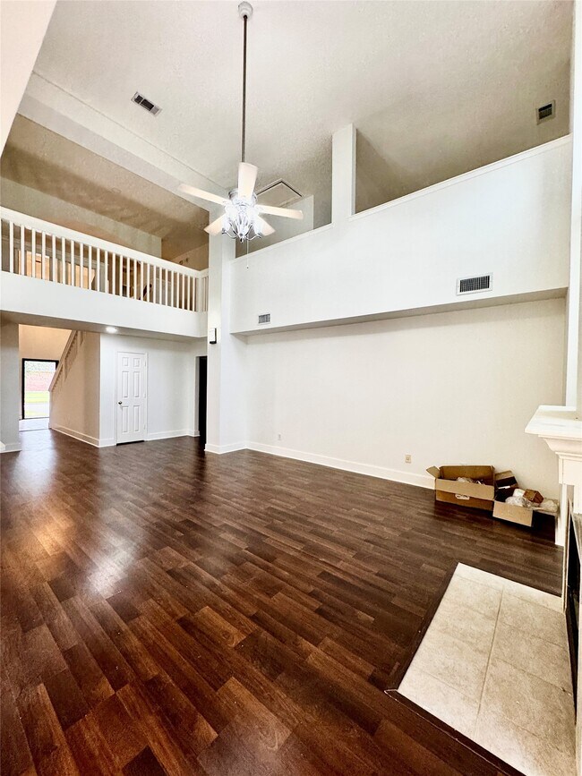 Building Photo - 19622 Sasquatch Dr