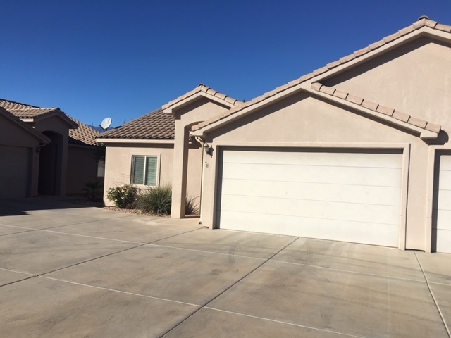 Building Photo - Grand Legacy Near Sky Mountain Golf Course