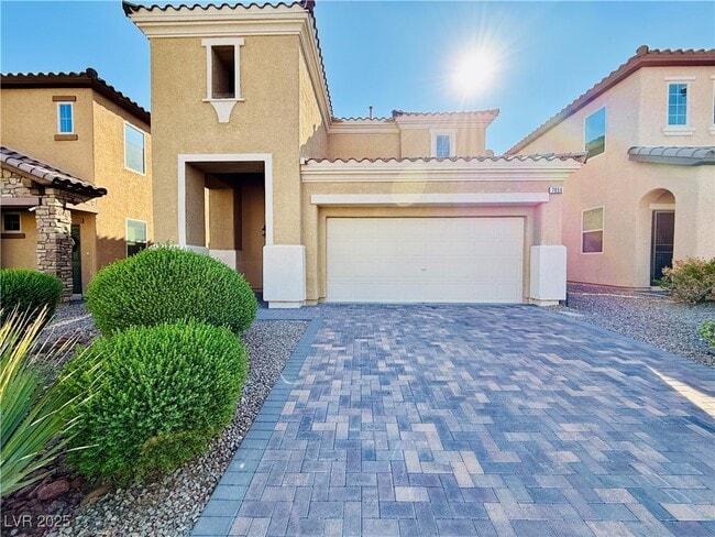 Building Photo - 7056 Ipe Wood Rd