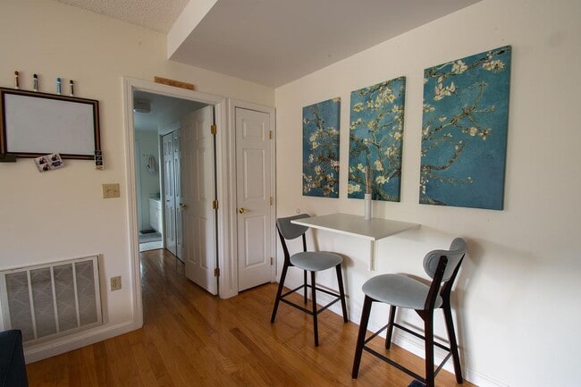 Building Photo - 655 Concord Ave