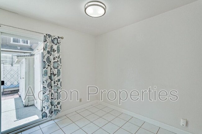 Building Photo - 4010 Shanj Ct