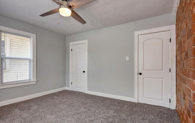 Building Photo - 719 Fairwood Ave