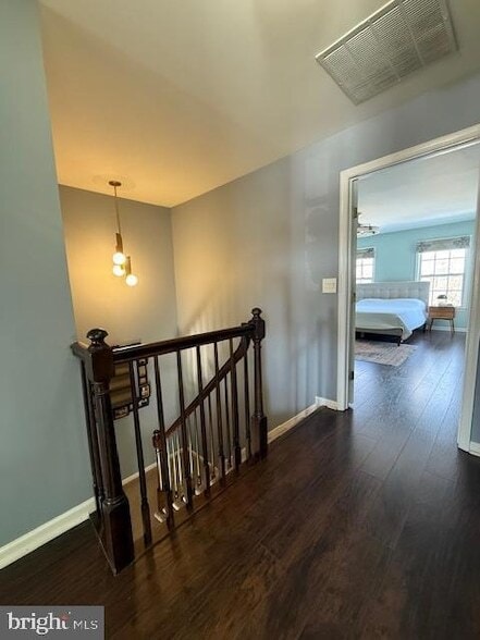 Building Photo - 83 Shelley Cir