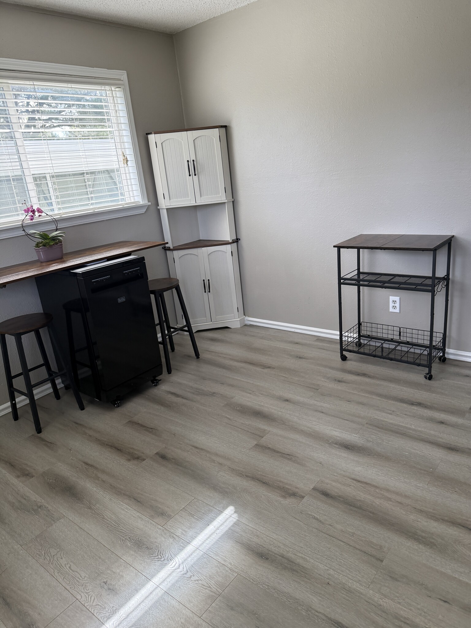 Building Photo - 2814 N 2nd St