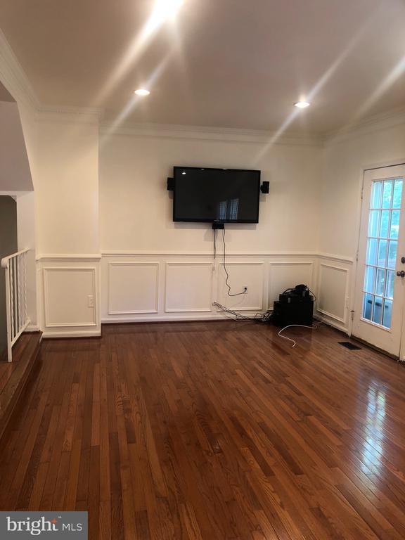 Building Photo - 7426 Erska Woods Court